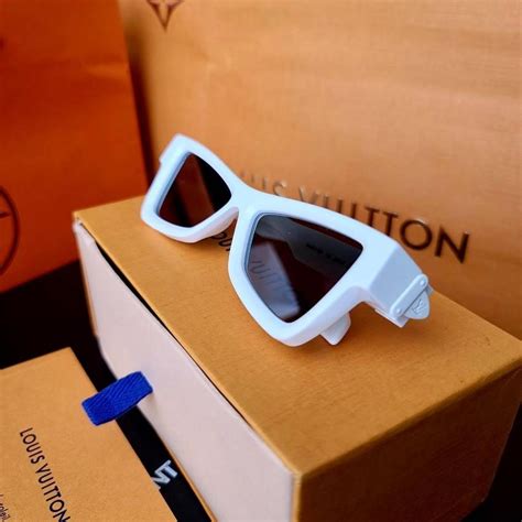 skeptical sunglasses louis vuitton|Louis Vuitton White 'Skepticals' Sunglasses .